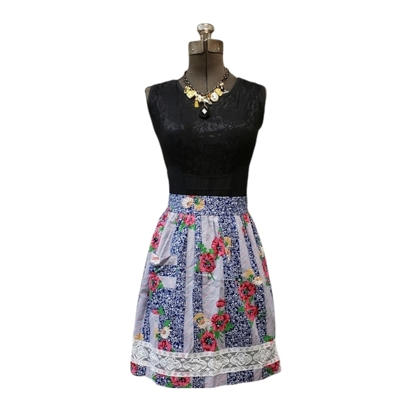 VINTAGE floral lace cottagecore handmade kitchen half apron - Picture 2 of 9